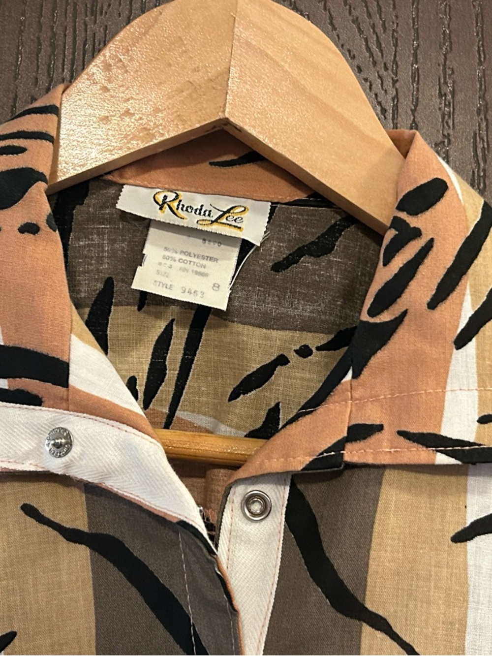 Vtg Abstract Striped Snap-Up Shirt in Rust, Beige & Black Womens XL - Picture 2 of 3